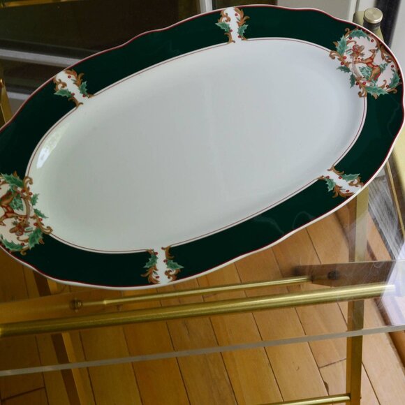 Noritake Home For Christmas Oval Serving Platter 14.75" x 10" - Picture 1 of 7